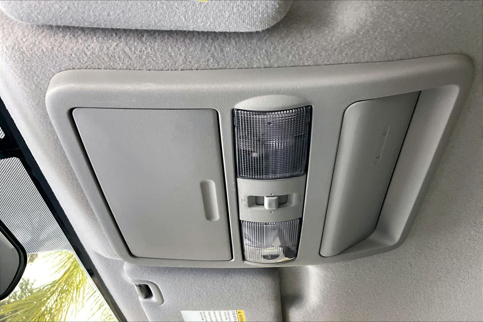 Used 2018 Nissan Frontier SV RWD image 31