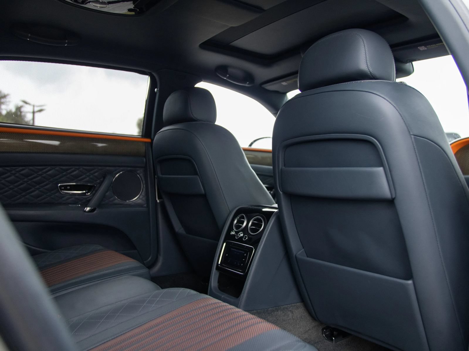 Used 2018 Bentley Flying Spur S V8 AWD/4WD image 44