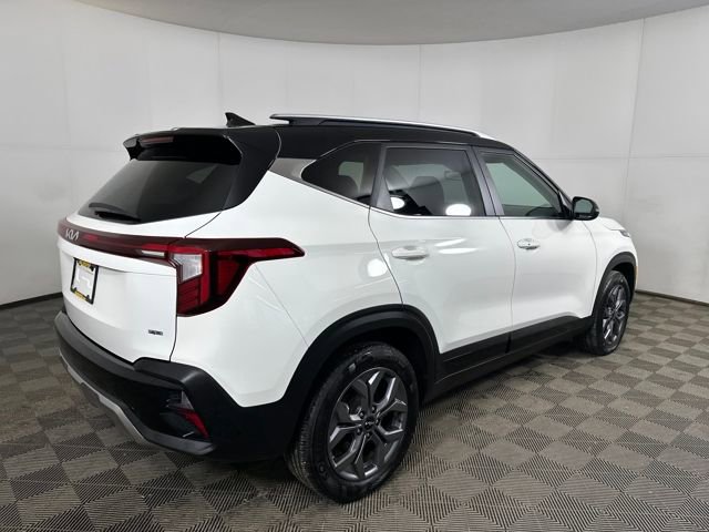 Used 2024 Kia Seltos S image 3