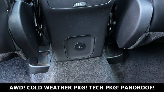 New 2026 Ford Escape ST-Line w/ Tech Pack #1 AWD/4WD image 8