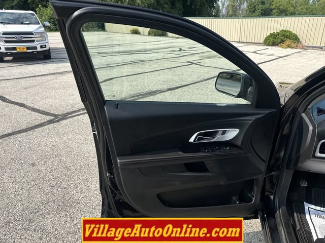 Used 2015 Chevrolet Equinox LT w/ Driver Convenience Package FWD image 9