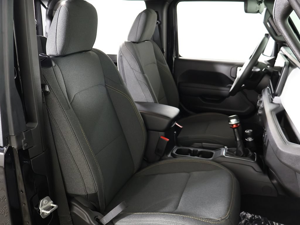 Used 2026 Jeep Wrangler Sport AWD/4WD image 26