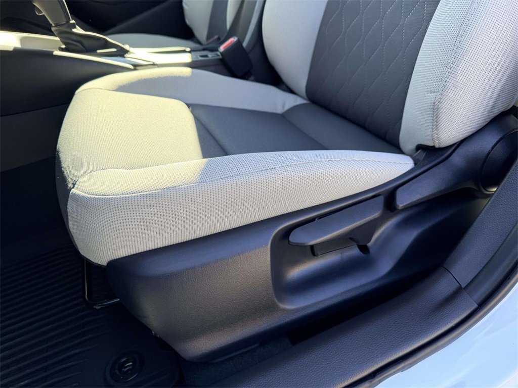 Used 2026 Toyota Corolla LE image 18