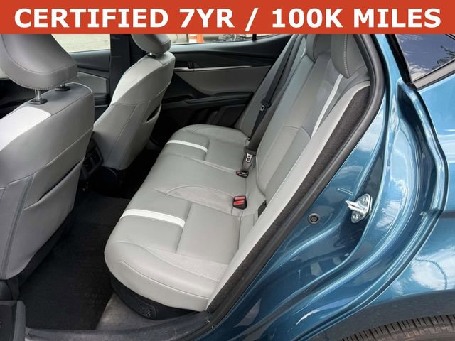 Used 2025 Toyota Camry SE w/ Convenience Package FWD image 17