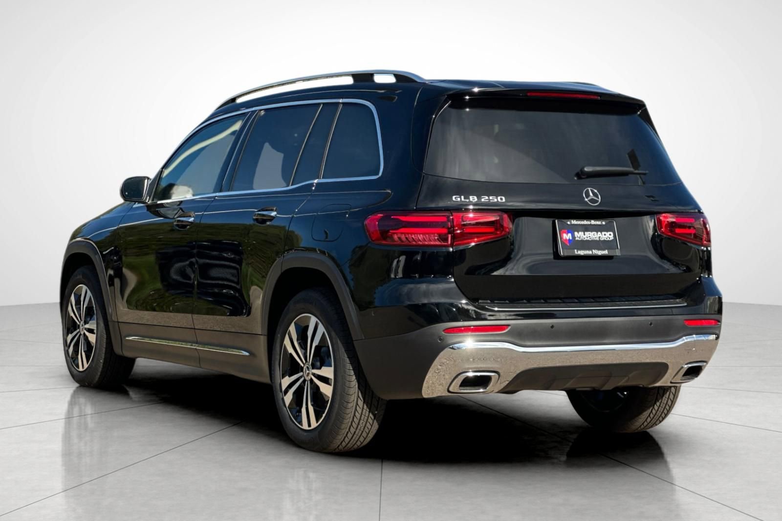 New 2026 Mercedes-Benz GLB 250 image 14