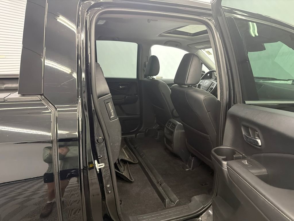 Used 2023 Honda Ridgeline RTL-E image 17