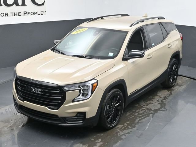 Used 2023 GMC Terrain SLE w/ Driver Convenience Package image 45