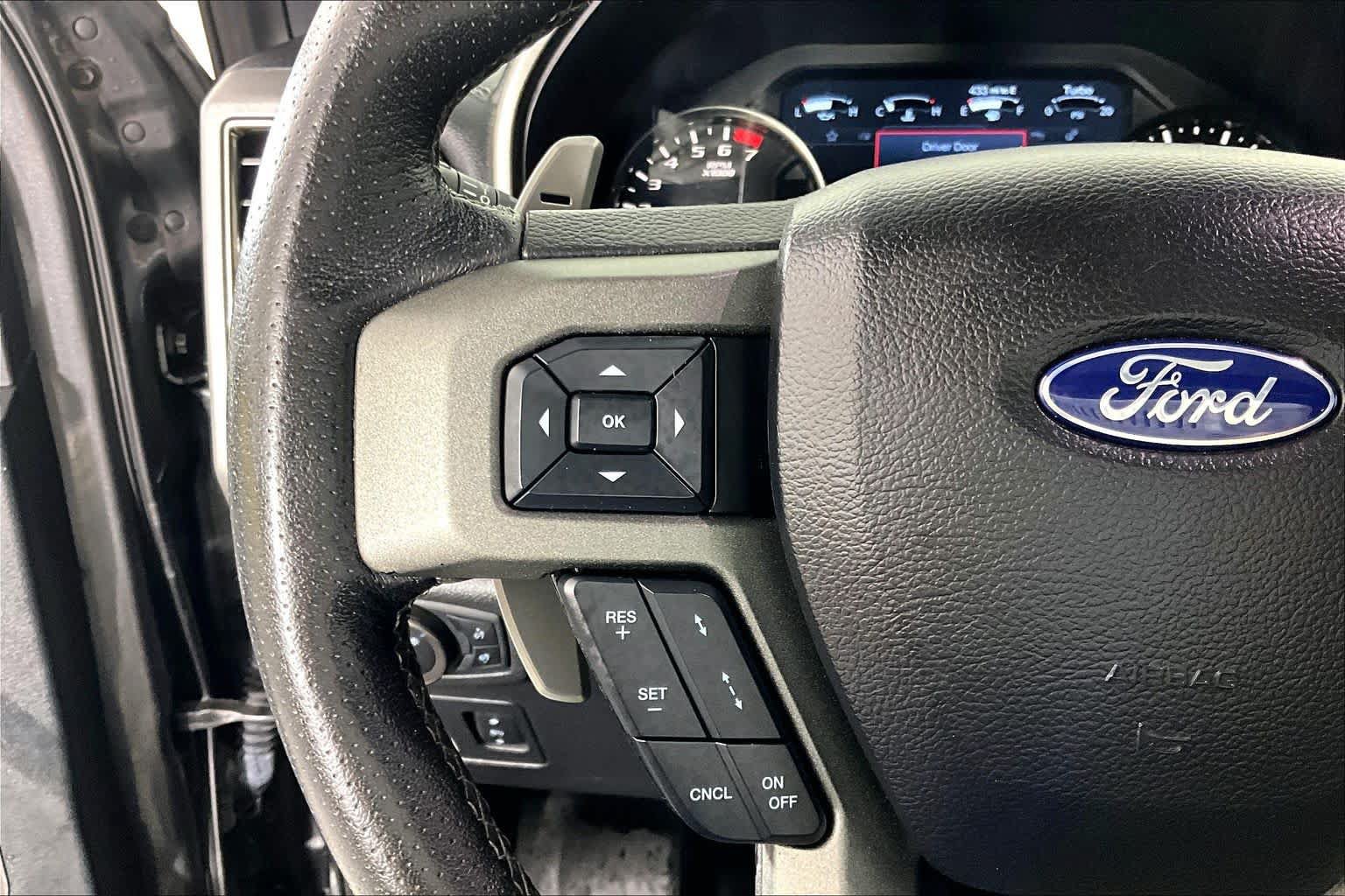 Used 2019 Ford F150 Raptor w/ Equipment Group 802A Luxury AWD/4WD image 23
