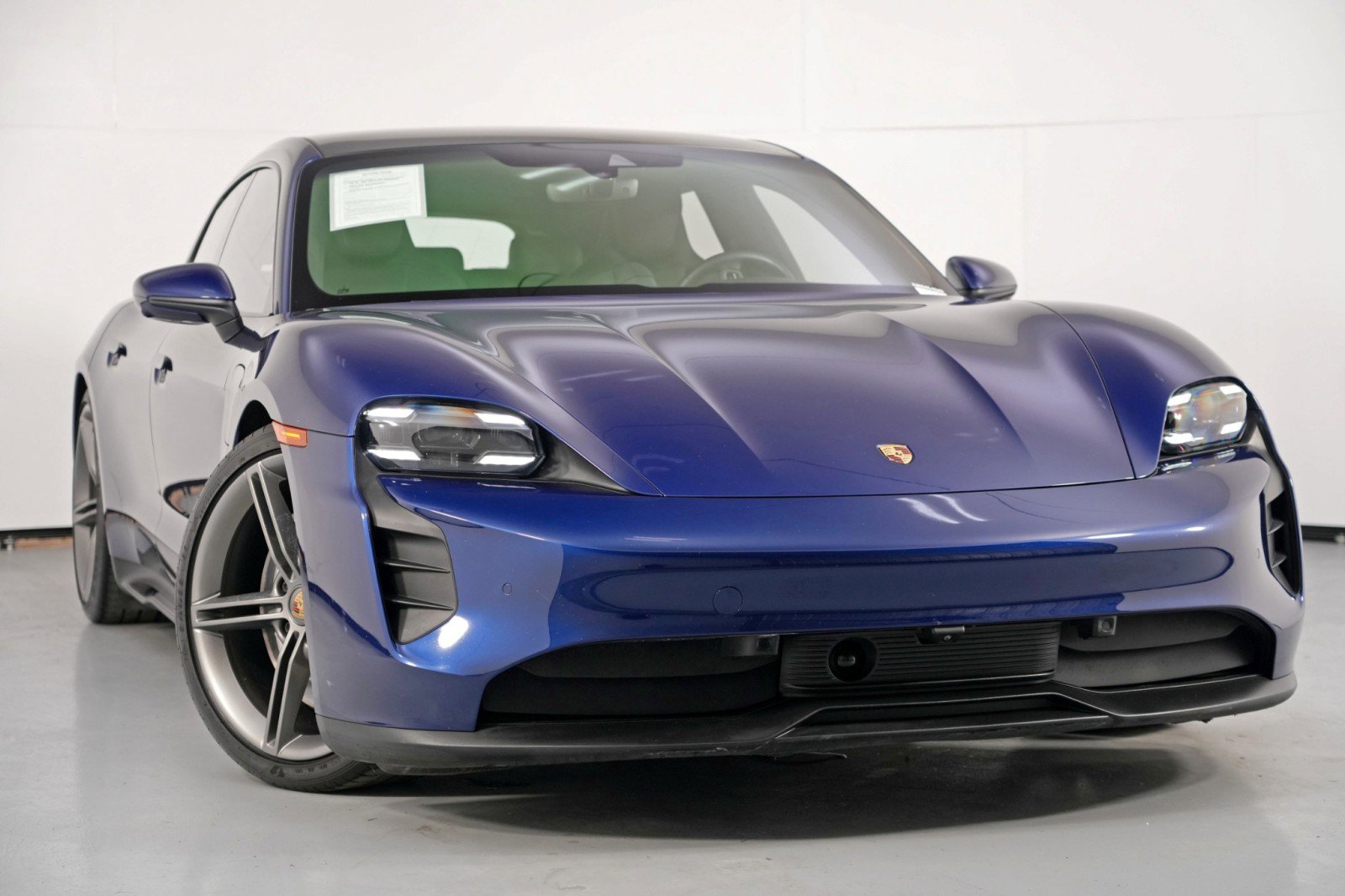 Used 2023 Porsche Taycan GTS AWD/4WD image 4