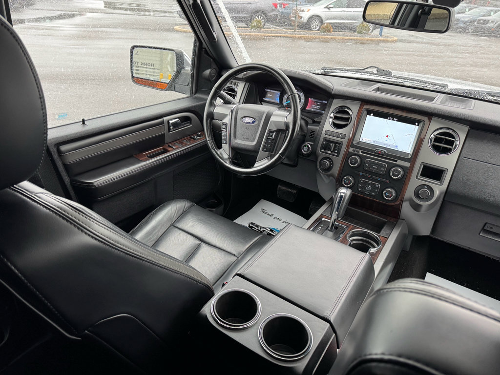Used 2017 Ford Expedition EL Platinum image 13