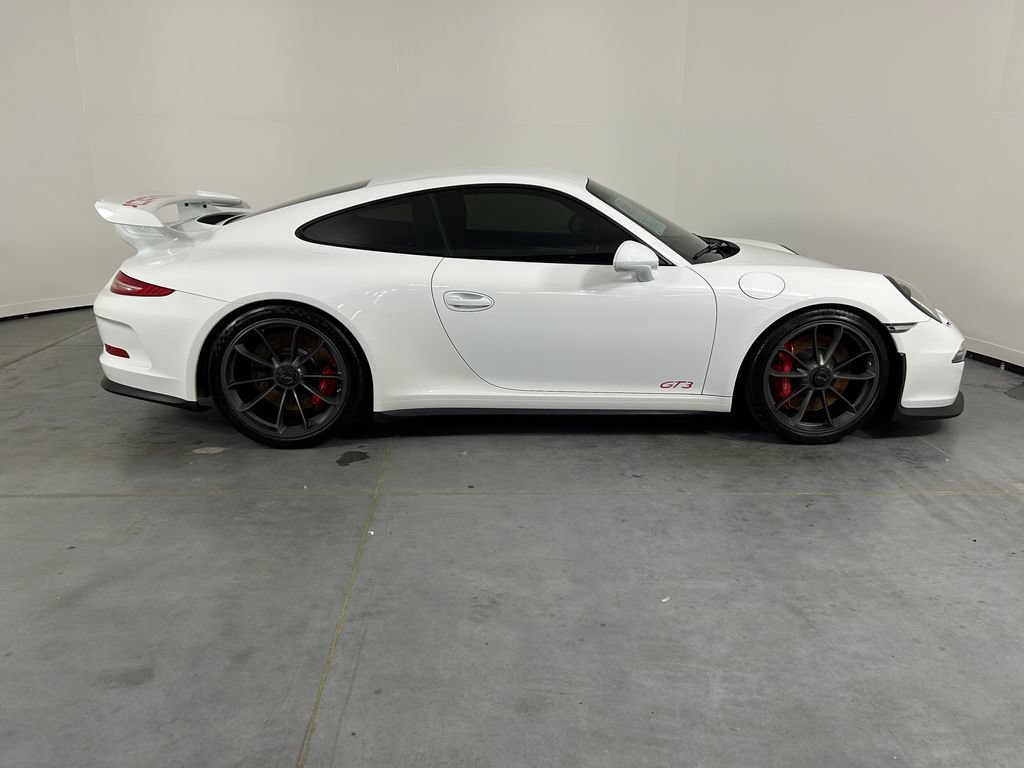Certified 2015 Porsche 911 GT3 RWD image 8