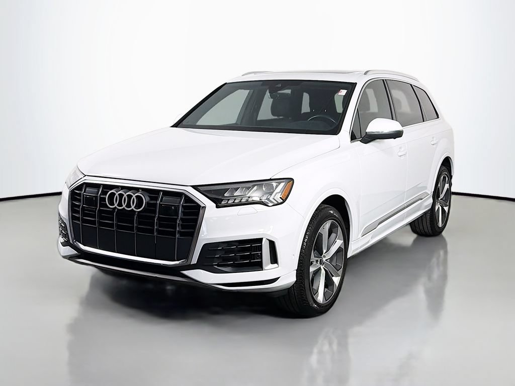 Used 2023 Audi Q7 3.0T Premium Plus w/ Premium Plus Package AWD/4WD image 3