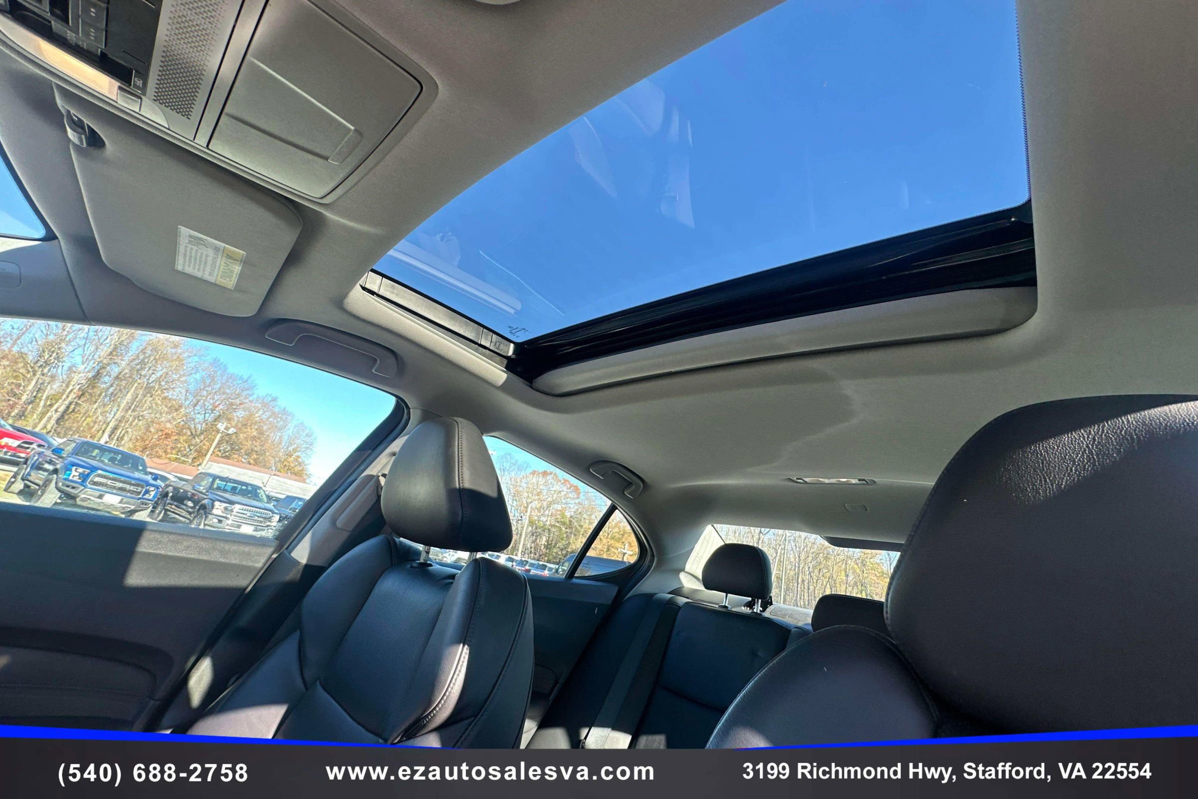 Used 2017 Acura TLX 2.4 w/Technology Pkg Sedan 4D image 22