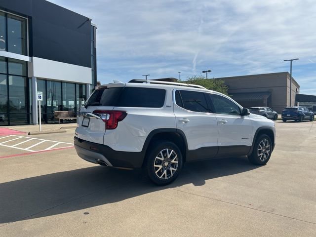 Used 2023 GMC Acadia SLT image 15