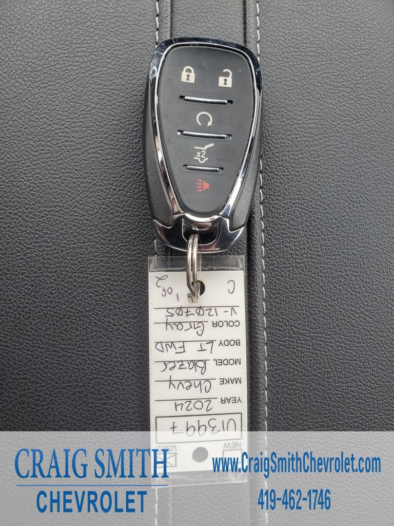 Used 2024 Chevrolet Blazer LT w/ Convenience Package FWD image 34