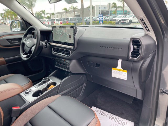 New 2026 Ford Bronco Sport Outer Banks w/ Outer Banks Tech Package+ AWD/4WD image 28