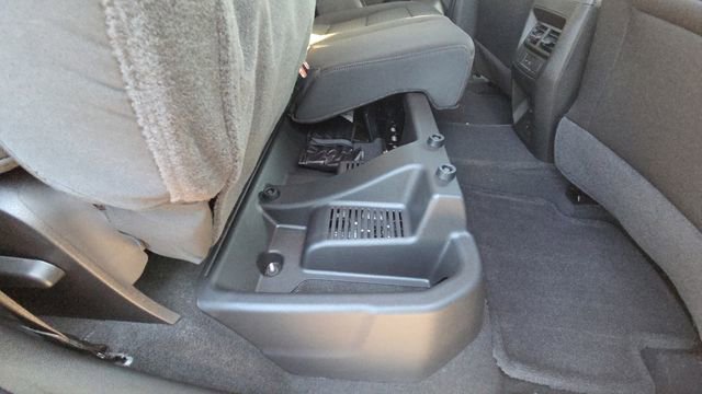 New 2026 GMC Canyon Elevation w/ Convenience Package image 28