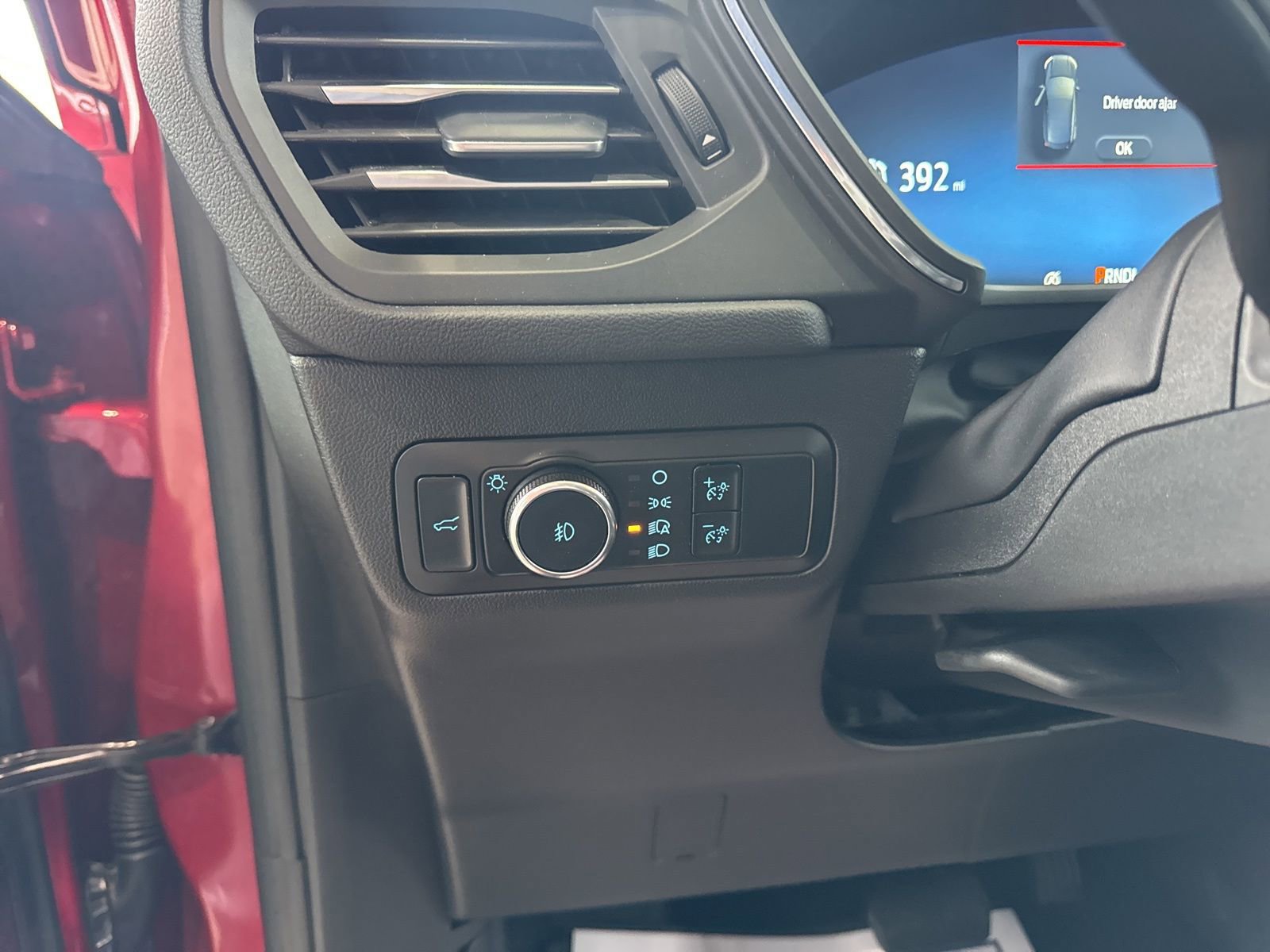 Certified 2023 Ford Escape Platinum AWD/4WD image 26