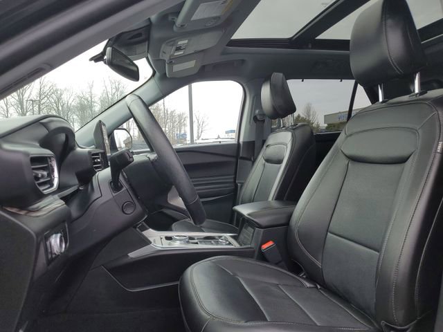 Certified 2023 Ford Explorer Limited w/ Limited Technology Package image 10