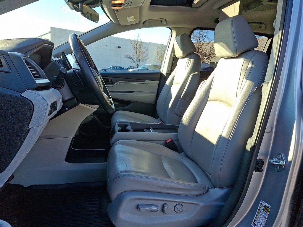 Used 2018 Honda Odyssey EX-L image 19