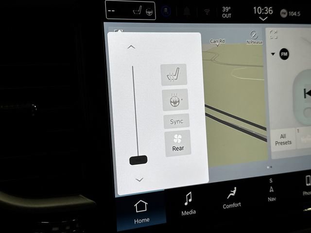 New 2026 Chrysler Pacifica Select image 7