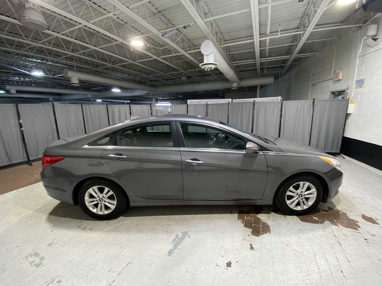 Used 2012 Hyundai Sonata GLS w/ Popular Equipment Pkg FWD image 27