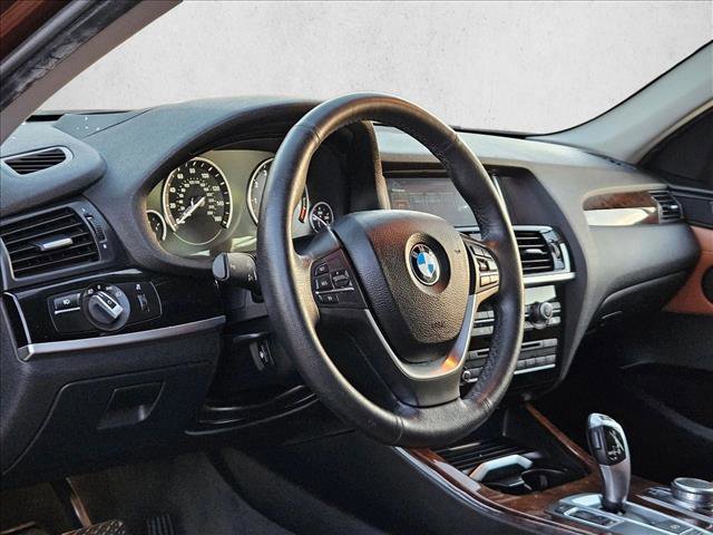 Used 2017 BMW X3 sDrive28i RWD image 9