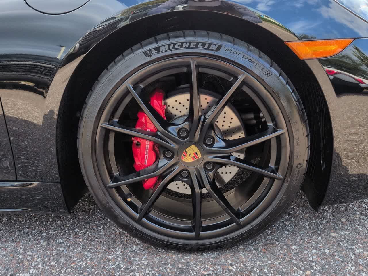Used 2024 Porsche 718 Boxster S RWD image 11