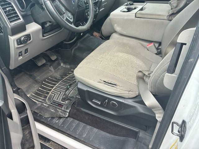 Used 2016 Ford F150 XLT w/ Equipment Group 302A Luxury AWD/4WD image 10