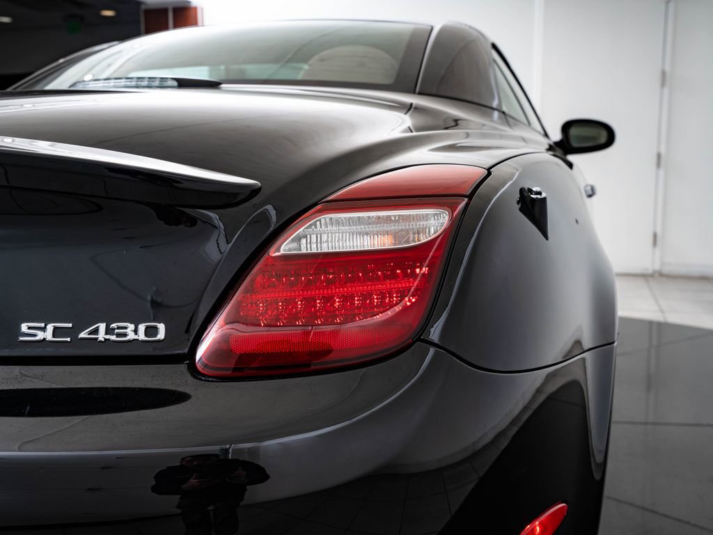 Used 2006 Lexus SC 430 Convertible RWD image 10