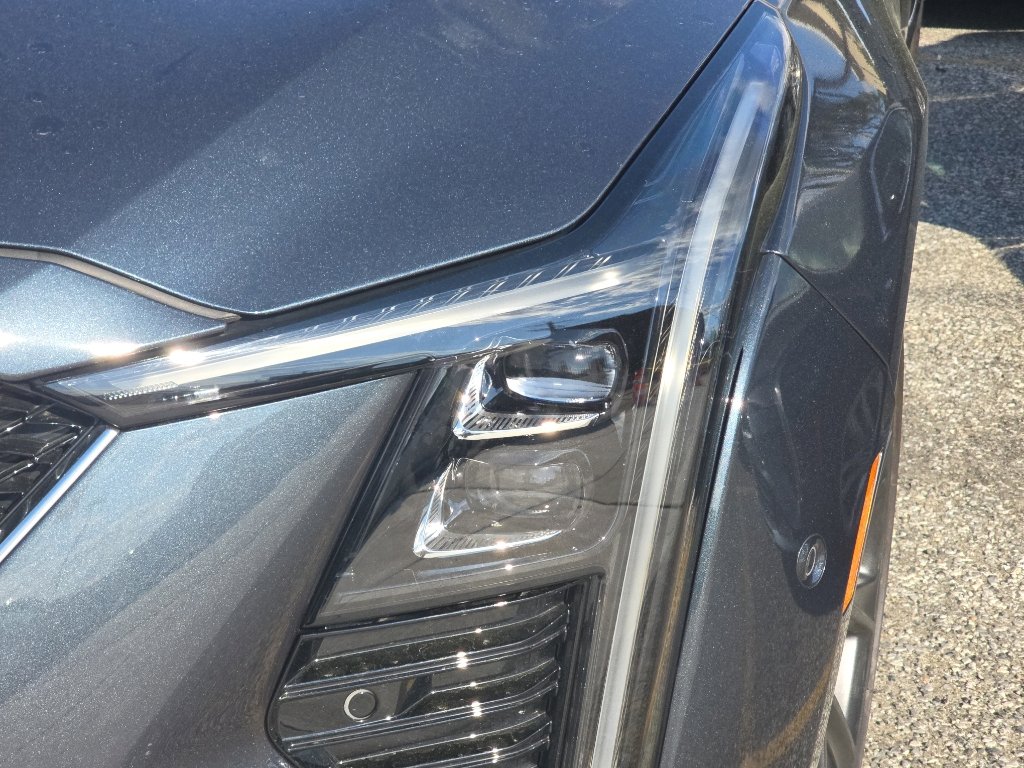 Used 2025 Cadillac CT5 Sport image 9