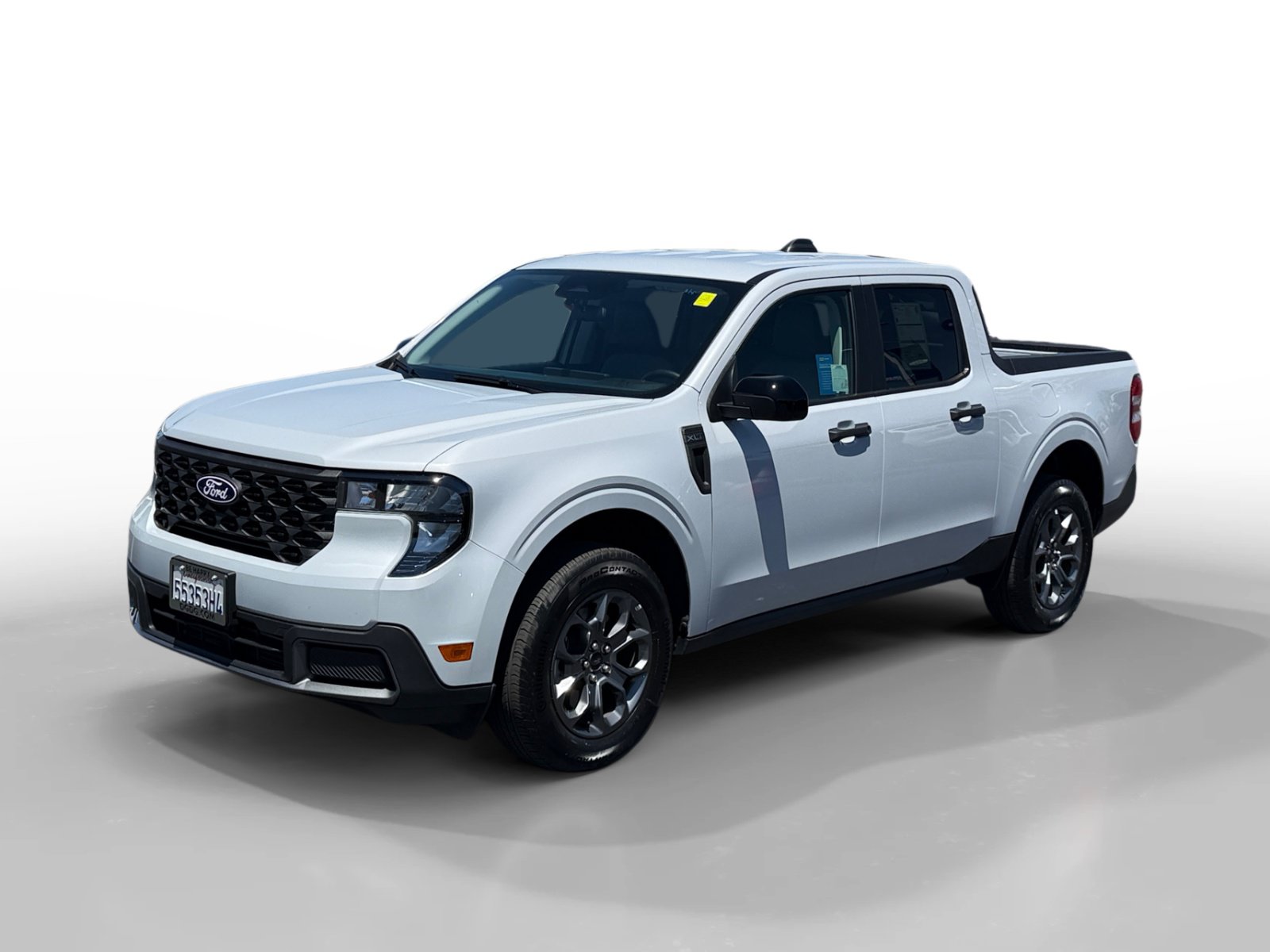 Certified 2025 Ford Maverick XLT w/ XLT Luxury Package AWD/4WD image 1