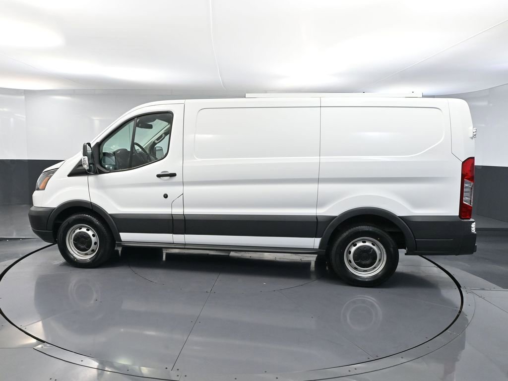 Used 2018 Ford Transit 150 130 Low Roof image 9