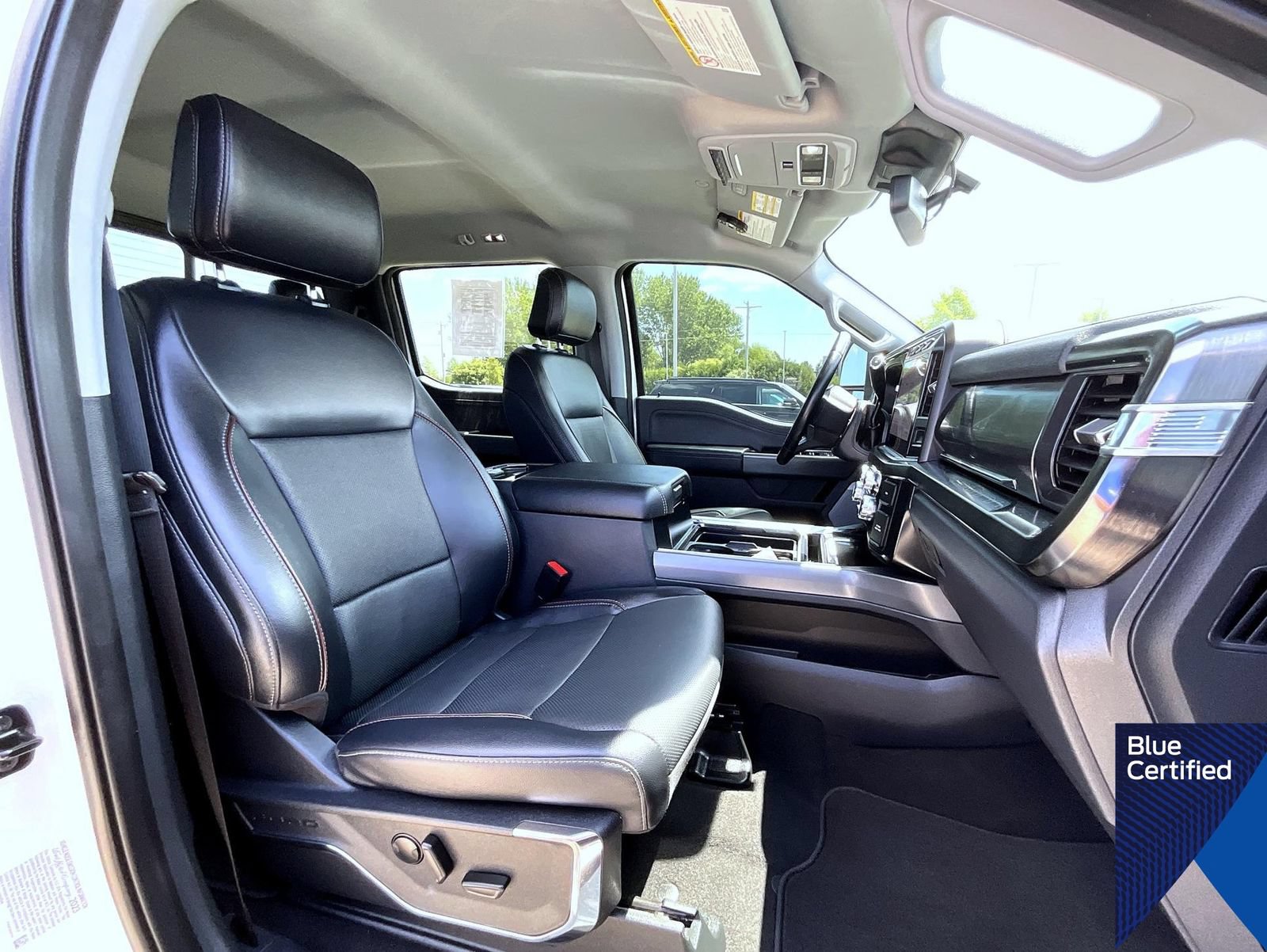 Used 2024 Ford F350 Lariat w/ Sport Appearance Package AWD/4WD image 15