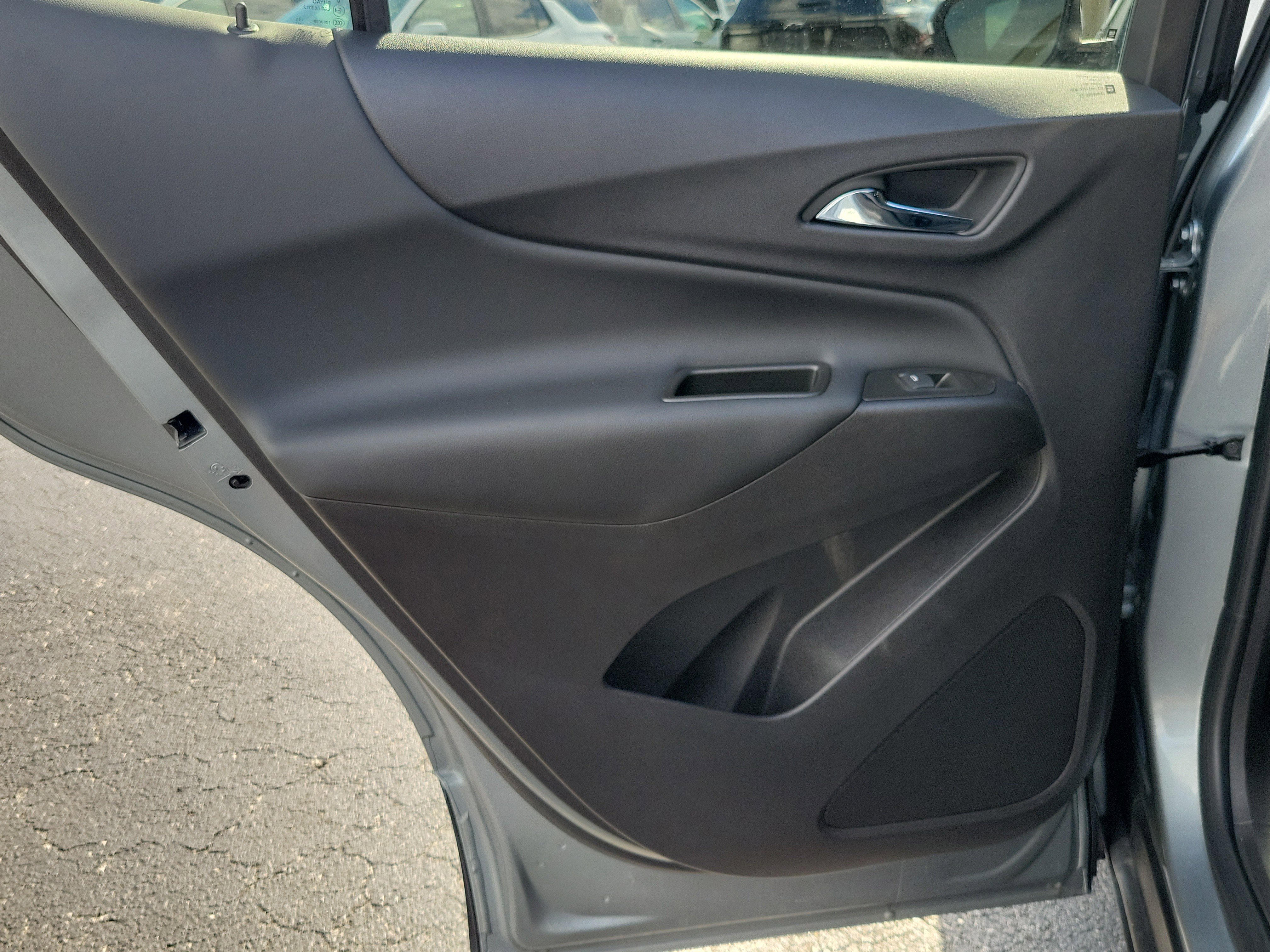 Used 2024 Chevrolet Equinox LT image 13