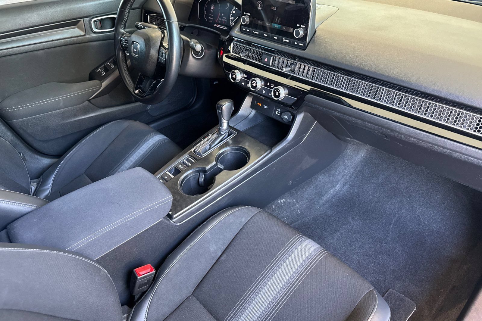 Used 2022 Honda Civic Sport image 19