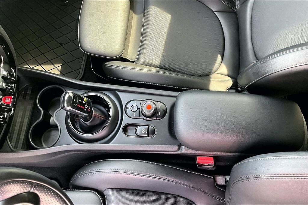Used 2020 MINI Cooper Clubman S image 15