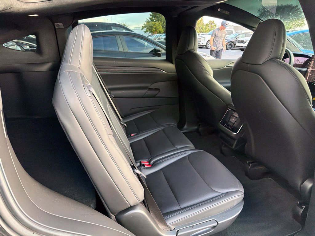 Used 2024 Tesla Model X AWD/4WD image 6