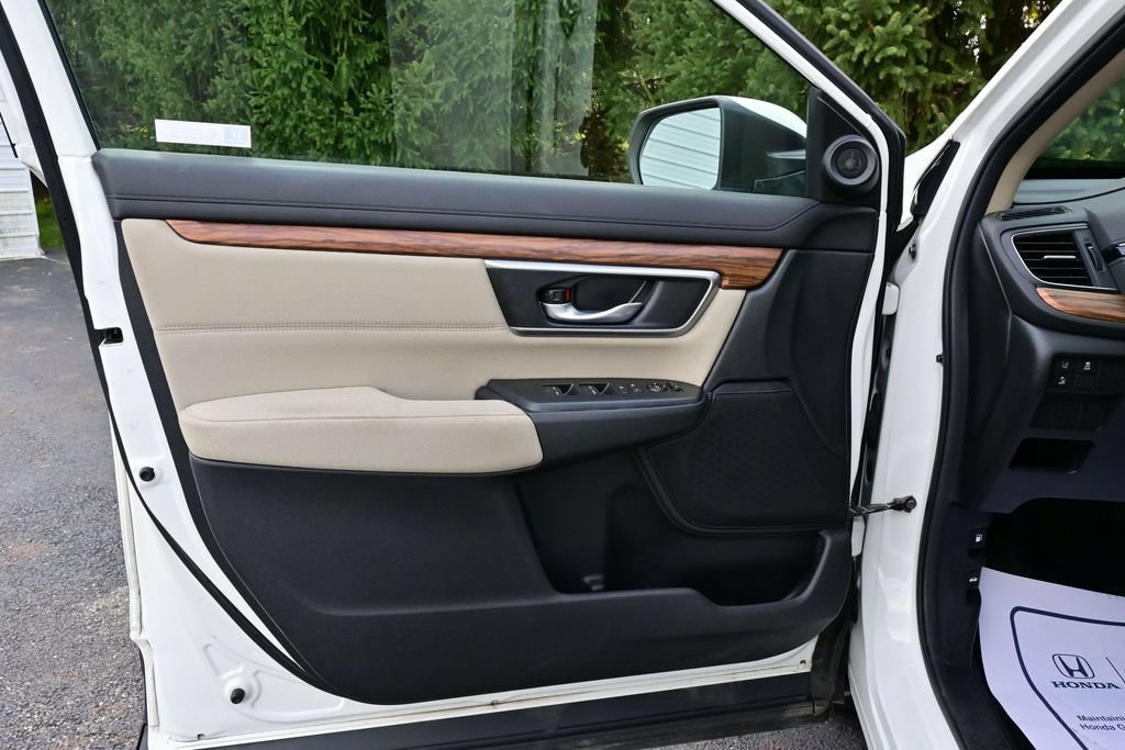 Used 2018 Honda CR-V EX image 9