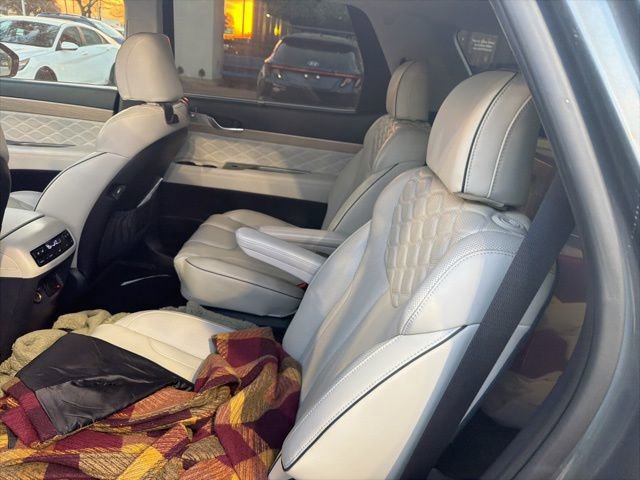 Used 2022 Hyundai Palisade Calligraphy w/ Cargo Package image 12