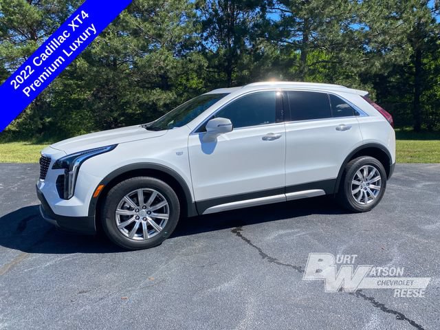 Used 2022 Cadillac XT4 Premium Luxury w/ Enhanced Visibility Package AWD/4WD image 3