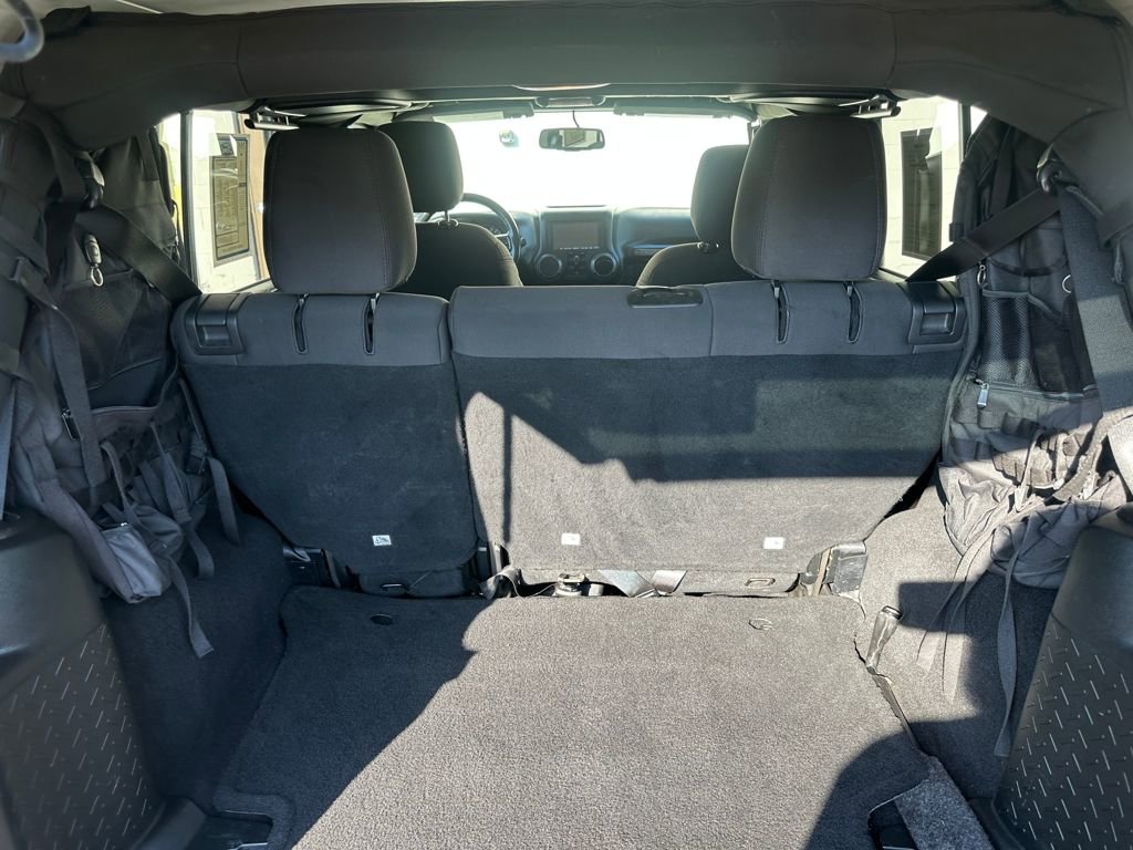 Used 2018 Jeep Wrangler Unlimited Sport S image 22