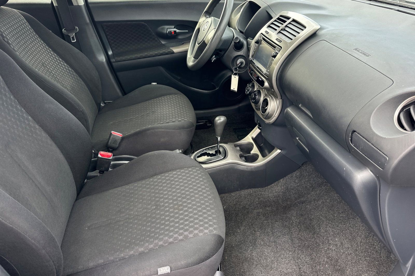 Used 2014 Scion xD image 15