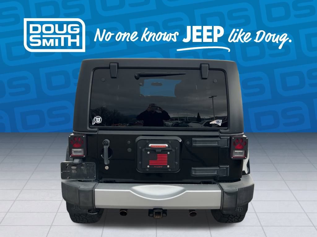 Used 2012 Jeep Wrangler Unlimited Sahara w/ Connectivity Group image 4