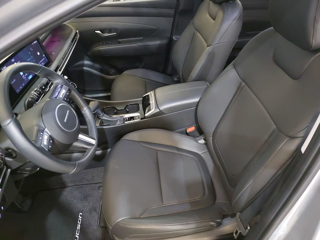 Certified 2025 Hyundai Tucson SEL image 16