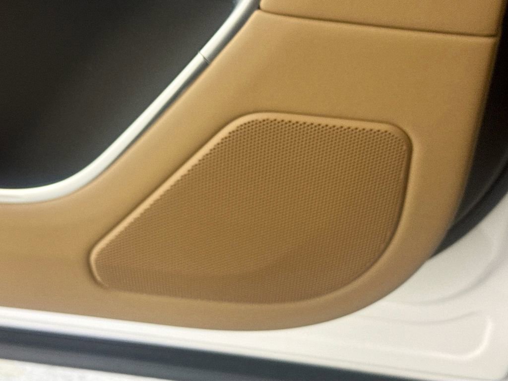 New 2026 Land Rover Range Rover SE AWD/4WD image 18