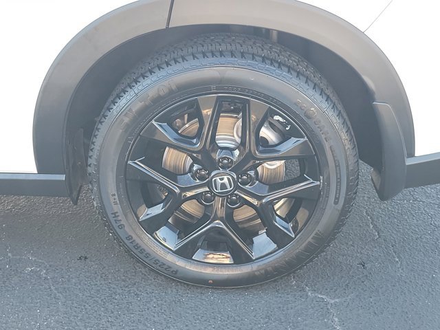 Certified 2024 Honda HR-V Sport image 33