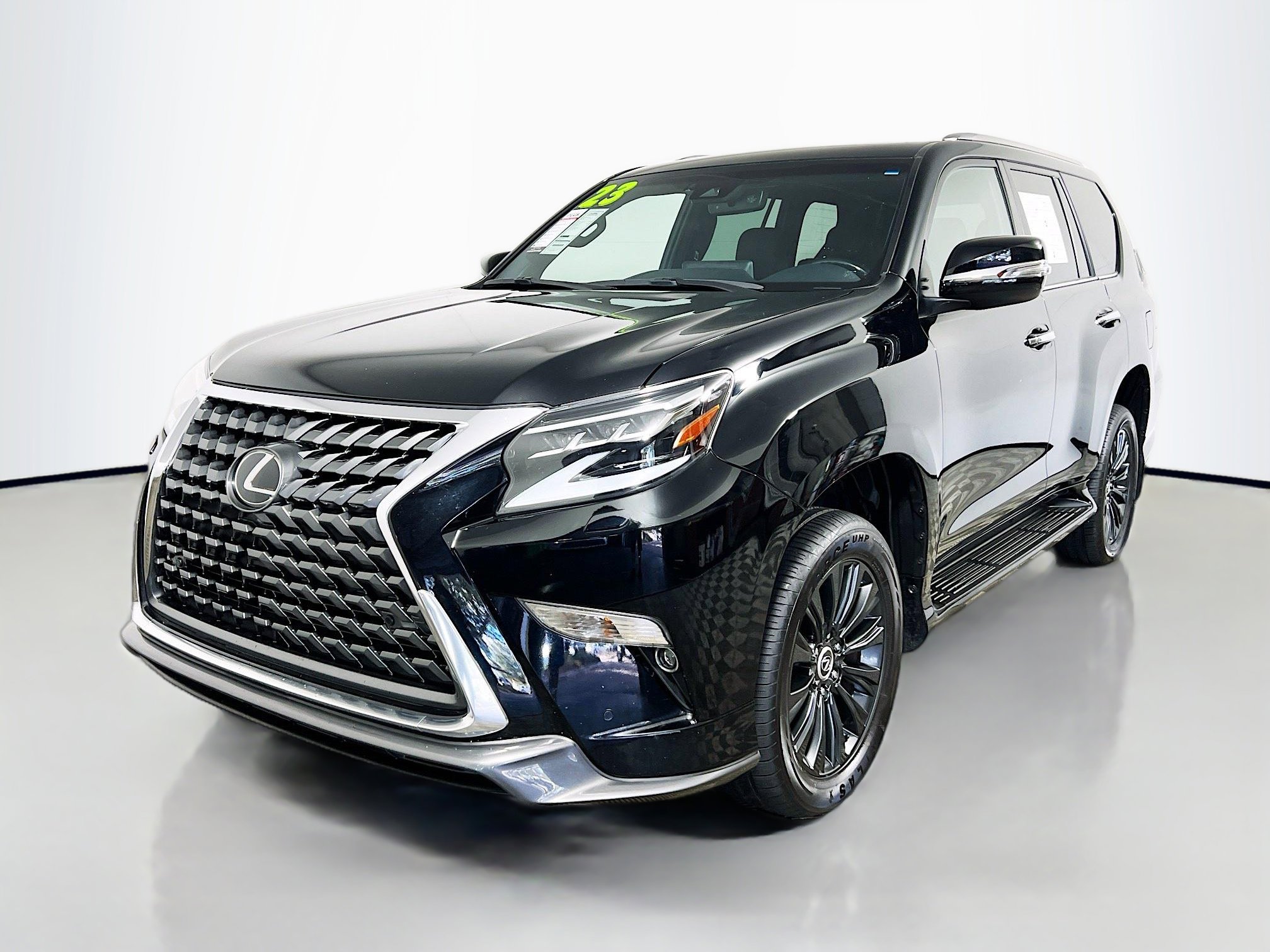 Used 2023 Lexus GX 460 Premium w/ Accessory Package image 10