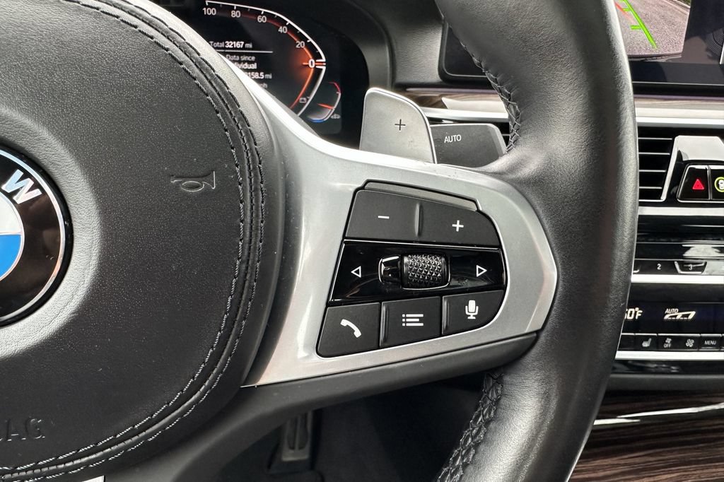 Used 2023 BMW 540i w/ M Sport Package RWD image 28