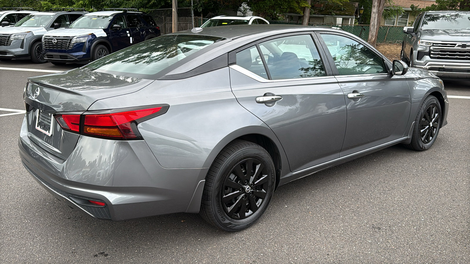 Used 2020 Nissan Altima 2.5 S FWD image 24